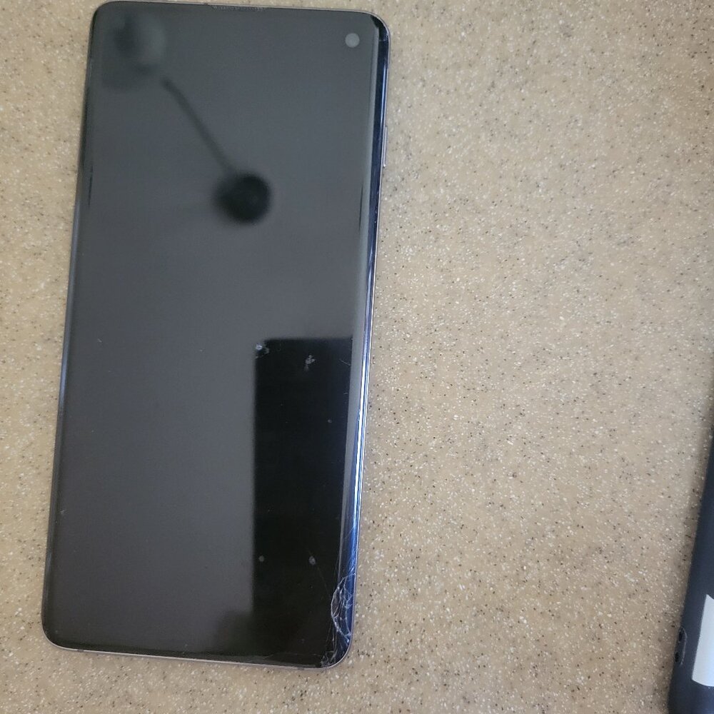 Samsung S10